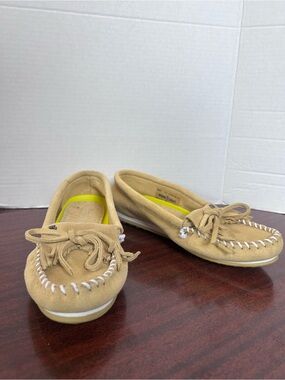 Minnetonka Yellow Suede Bow Moccasin Flats for Women